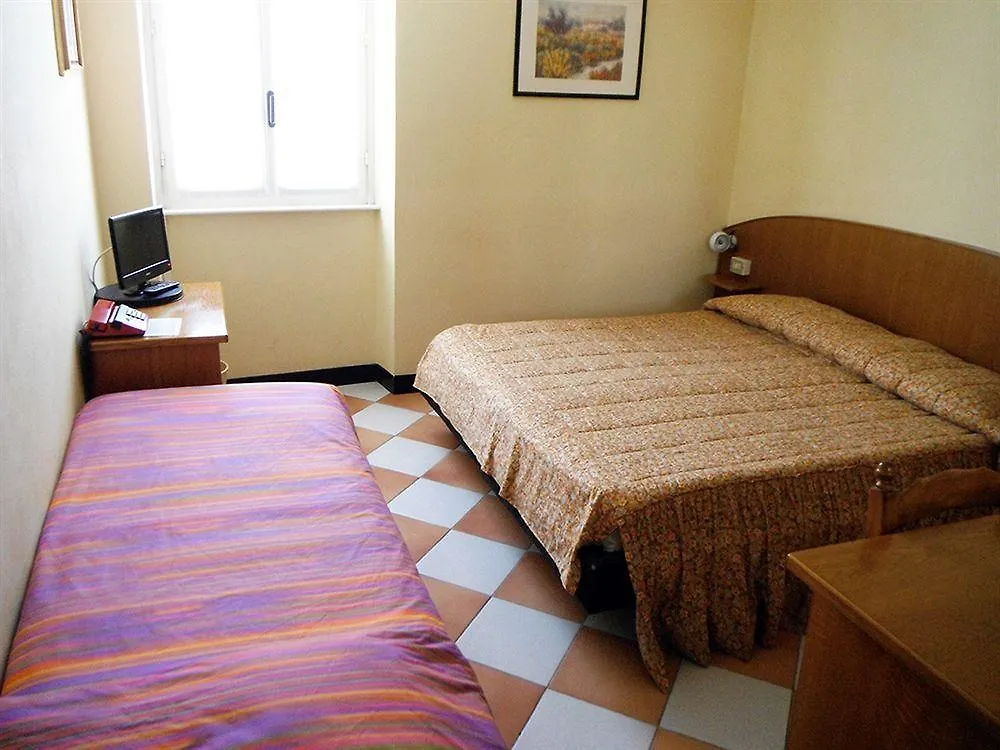 Hotel Montecodeno Varenna