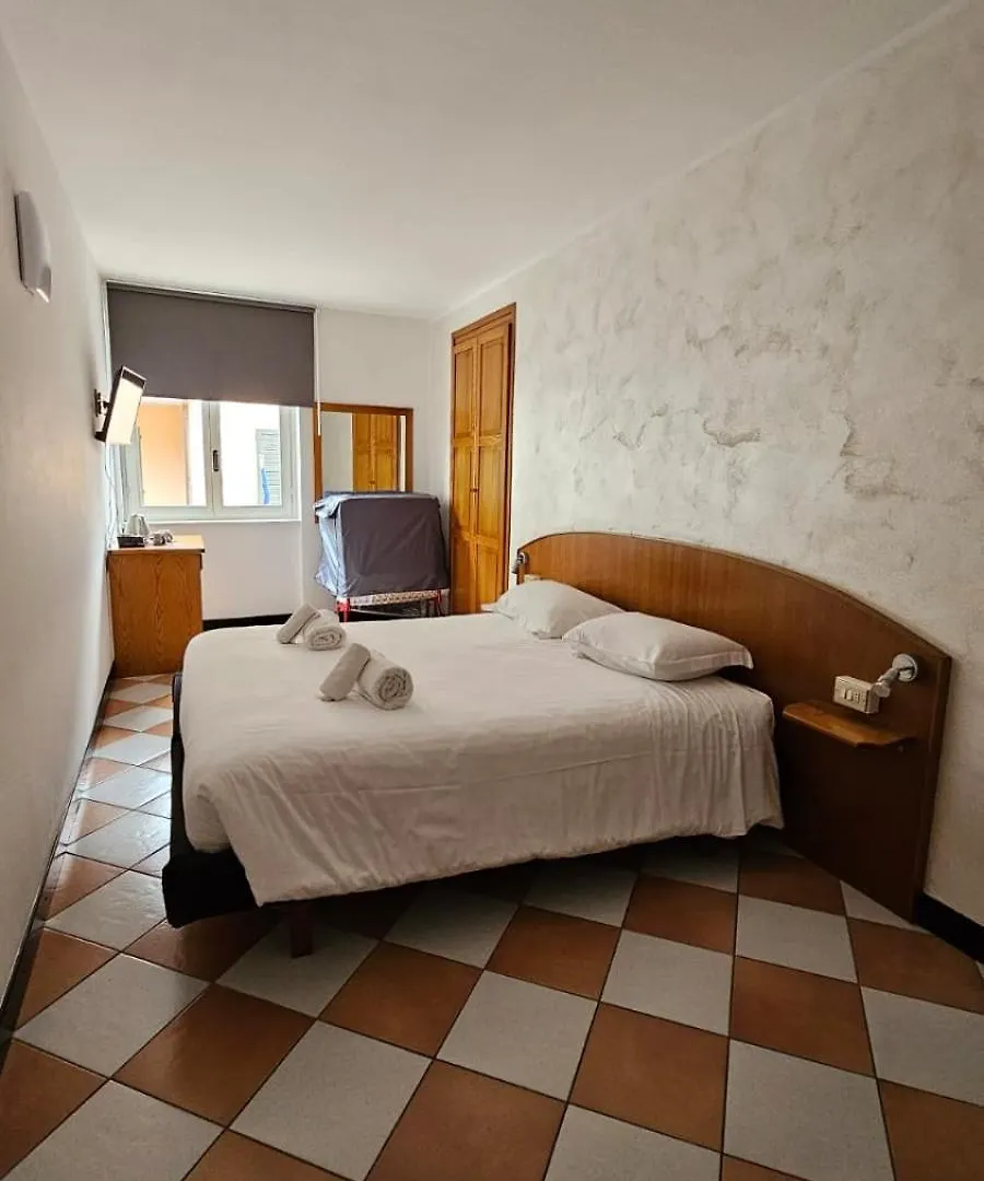 Hotel Montecodeno Varenna