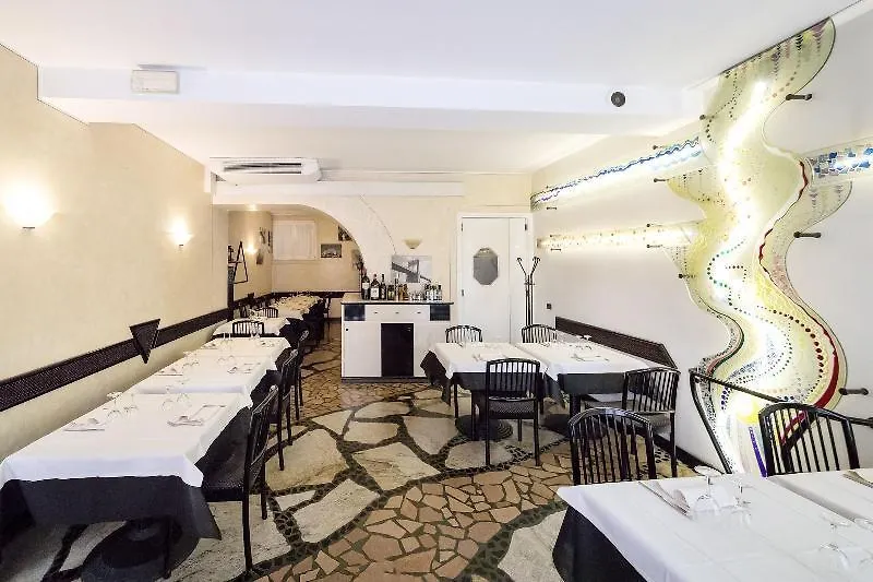 Hotel Montecodeno Varenna