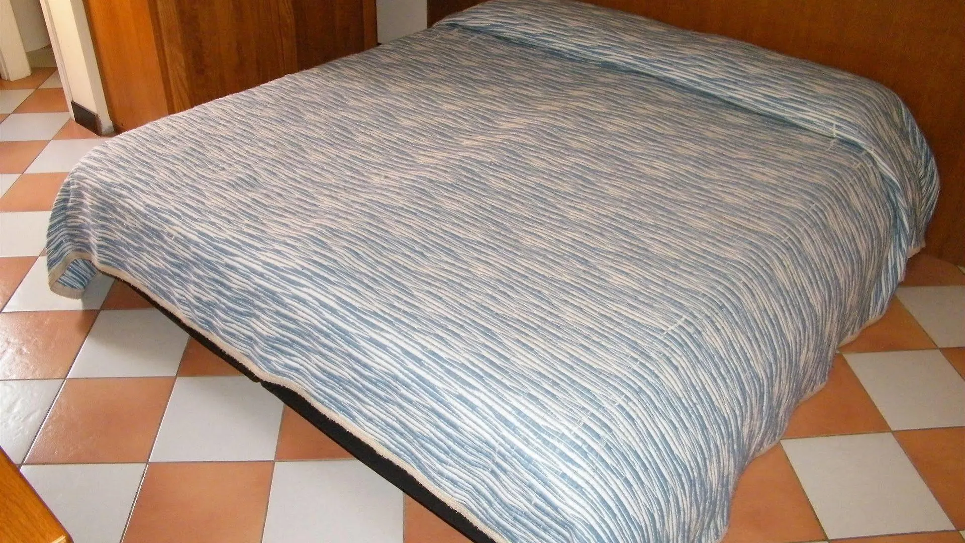 Hotel Montecodeno Varenna 3*,