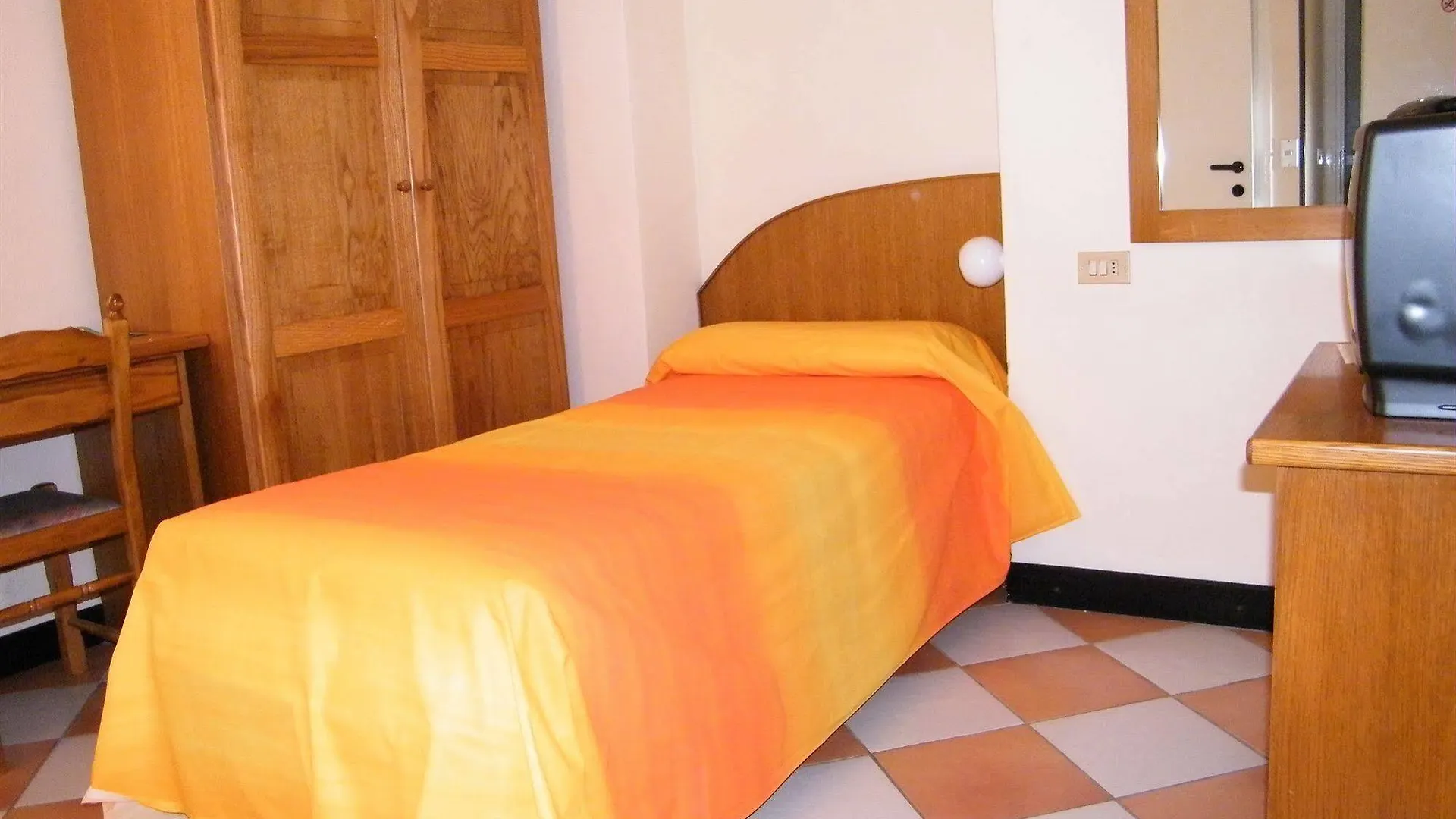 Hotel Montecodeno Varenna